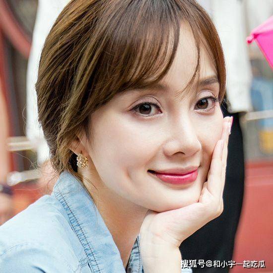 四線明星背后的故事與時(shí)代印記，星光閃耀背后的故事。